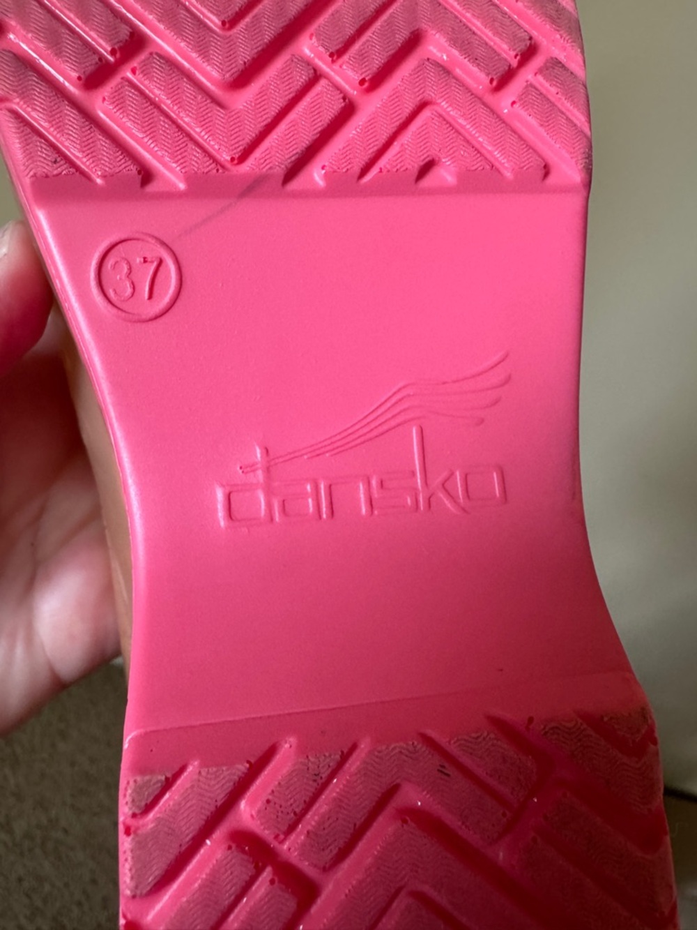 Dansko Open Back Coral Translucent Clogs - Sonja 37 - Picture 4 of 9